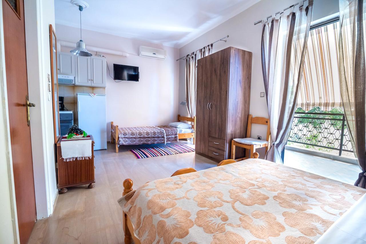 Elena Apartments Канали Екстериор снимка